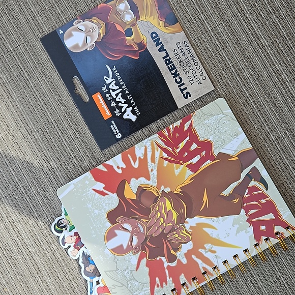 AVATAR JOURNAL AND STICKERS - Picture 15 of 16